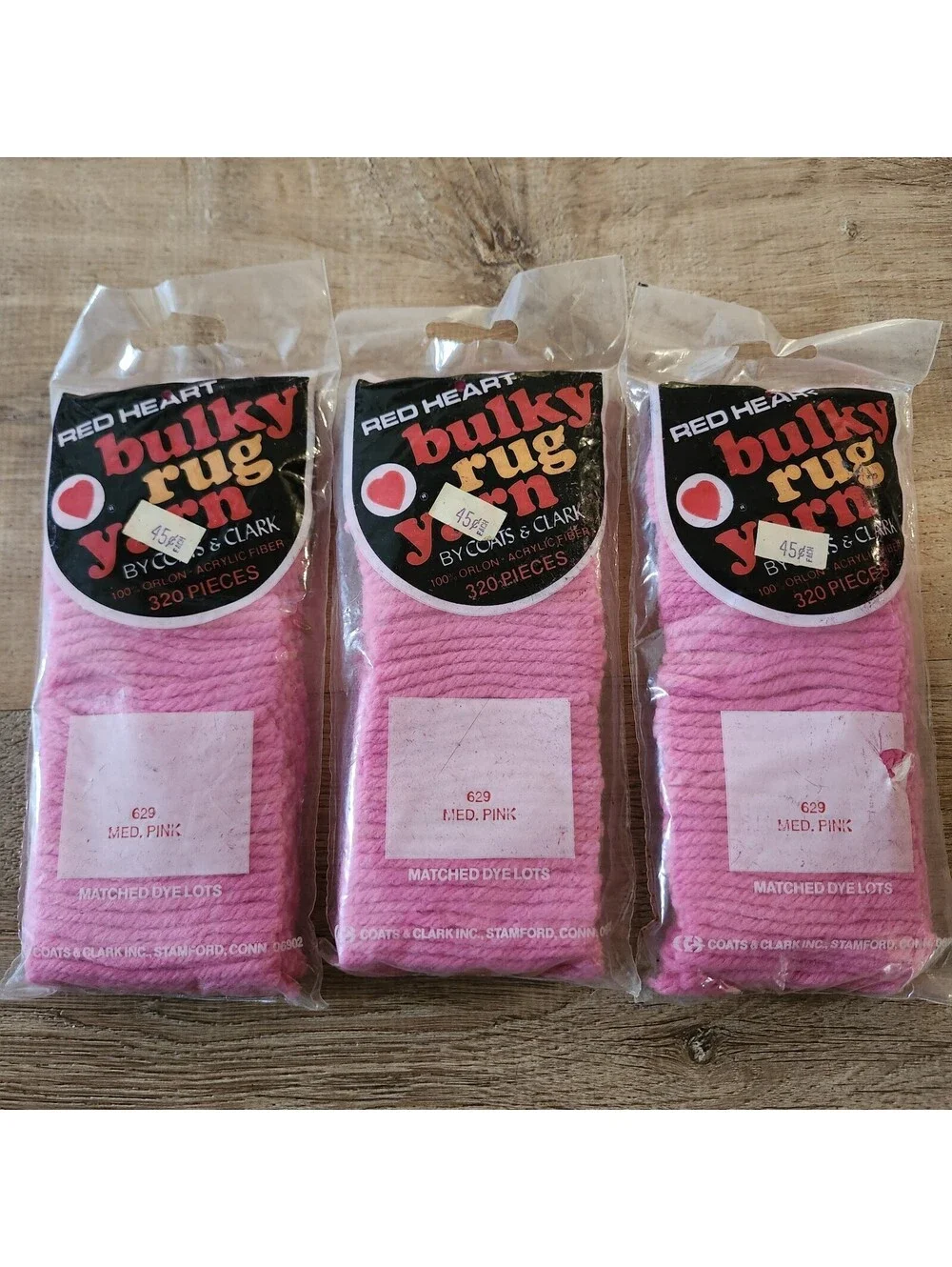 Vtg Red Heart Latch Hook Bulky Rug Yarn Medium Pink 629 NOS 3pkgs of 320pcs